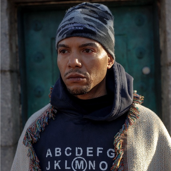 Mr. Mikey - Picture 2 of 12